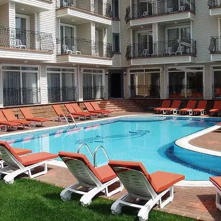 Sweet Hotel